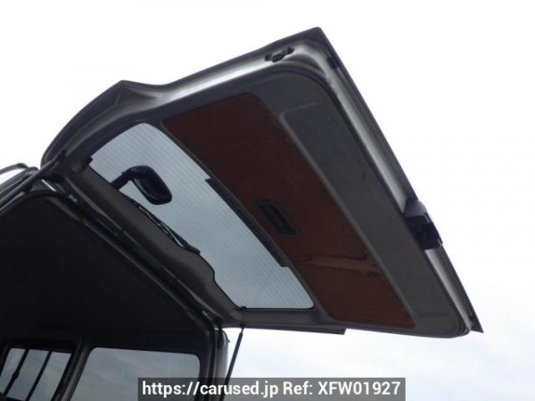 Used 2006 AT toyota regiusace-van KDH200V Image[9]