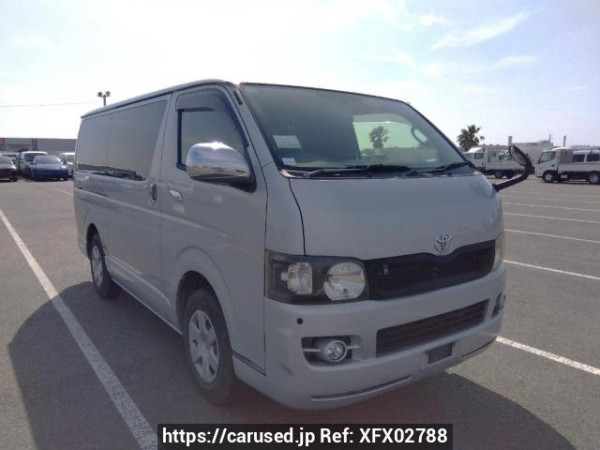Used 2005 AT toyota hiace-van TRH200V Image[0]