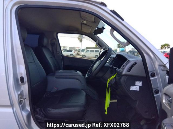 Used 2005 AT toyota hiace-van TRH200V Image[13]