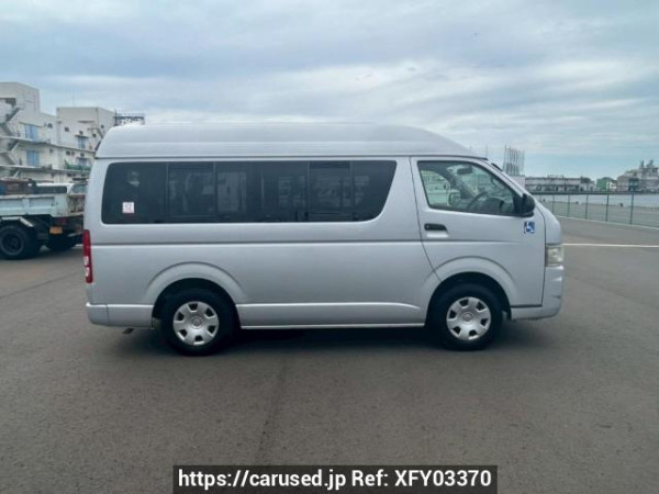 Used 2010 AT toyota regiusace-van TRH200K Image[7]