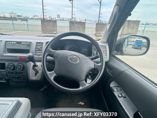 Used 2010 AT toyota regiusace-van TRH200K Image[21]
