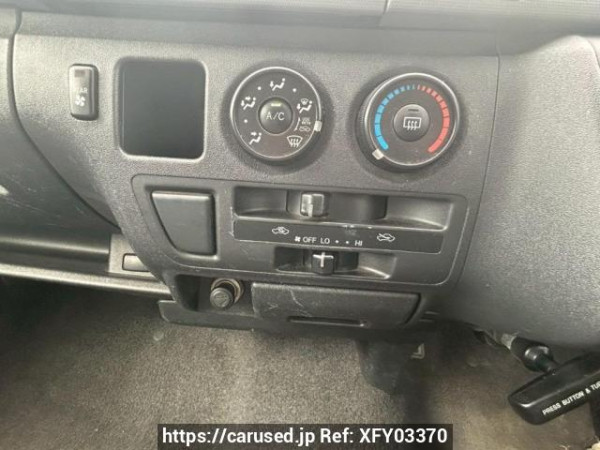 Used 2010 AT toyota regiusace-van TRH200K Image[25]