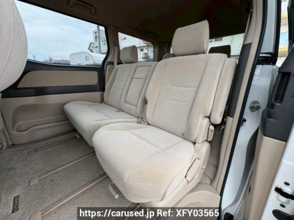 Used 2005 AT toyota alphard ANH10W Image[15]