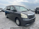 Toyota Noah ZRR70G