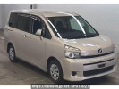 Toyota Voxy ZRR75G