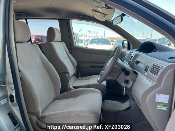 Used 2006 AT toyota raum NCZ20 Image[12]