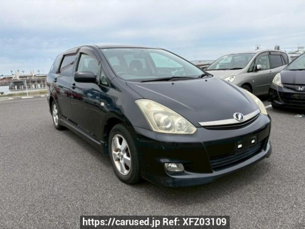 Used 2006 AT toyota wish ZNE10G Image[0]