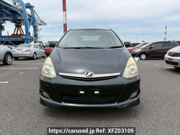 Used 2006 AT toyota wish ZNE10G Image[1]