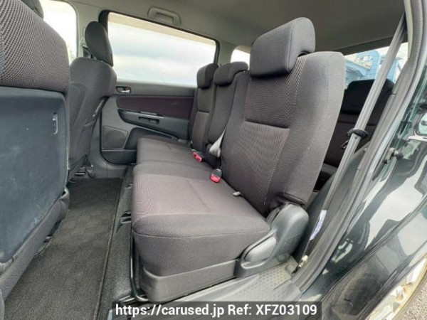 Used 2006 AT toyota wish ZNE10G Image[16]