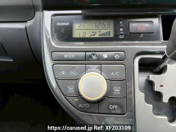 Used 2006 AT toyota wish ZNE10G Image[26]