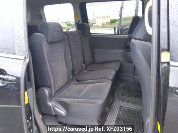Used 2009 AT toyota noah ZRR70G Image[14]