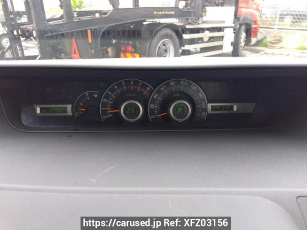 Used 2009 AT toyota noah ZRR70G Image[25]