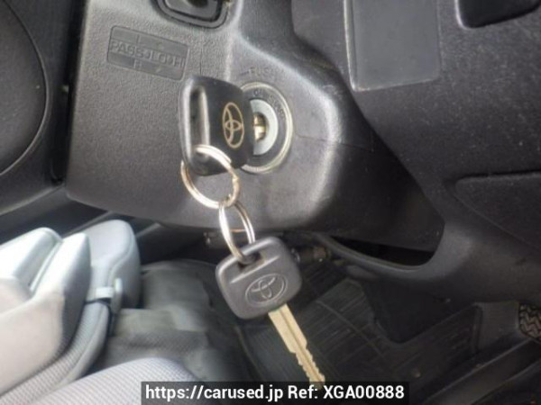 Used 2006 MT toyota hiace-van KDH205V Image[21]