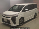 Toyota Voxy ZRR80W