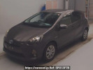 Toyota Aqua NHP10