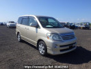 Toyota Noah AZR60G