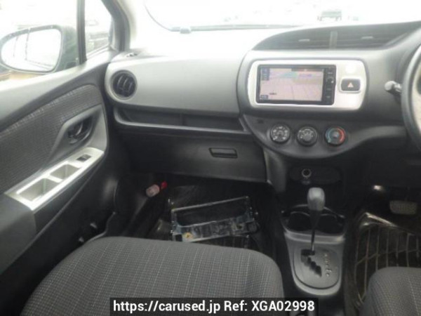 Used 2014 AT toyota vitz KSP130 Image[16]