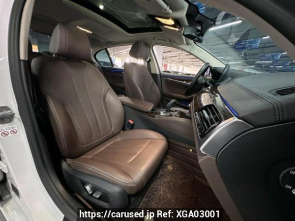 Used 2019 AT bmw 5-series 525Li Image[17]