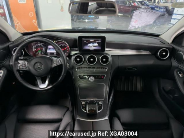 Used 2018 AT mercedes-benz c-class C200L Image[24]