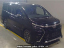 Toyota Voxy ZRR80W
