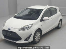 Toyota Aqua NHP10