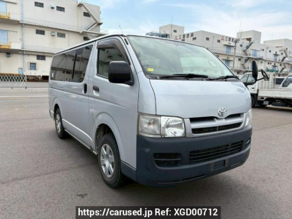 Used 2007 AT toyota regiusace-van KDH205V Image[0]