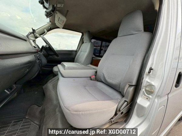 Used 2007 AT toyota regiusace-van KDH205V Image[15]