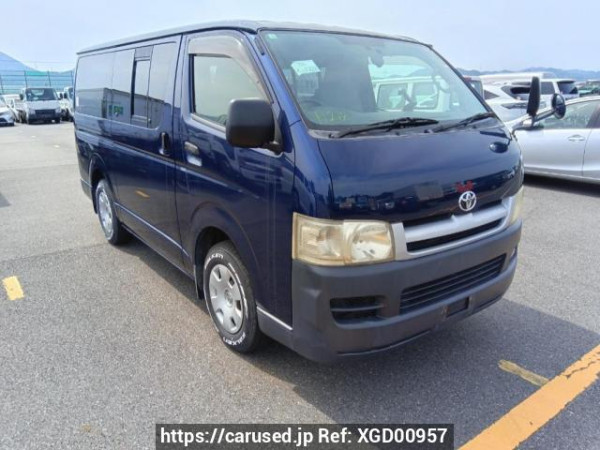 Used 2006 AT toyota hiace-van KDH200V Image[0]