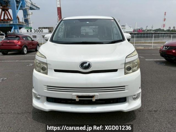 Used 2008 AT toyota voxy ZRR70W Image[1]