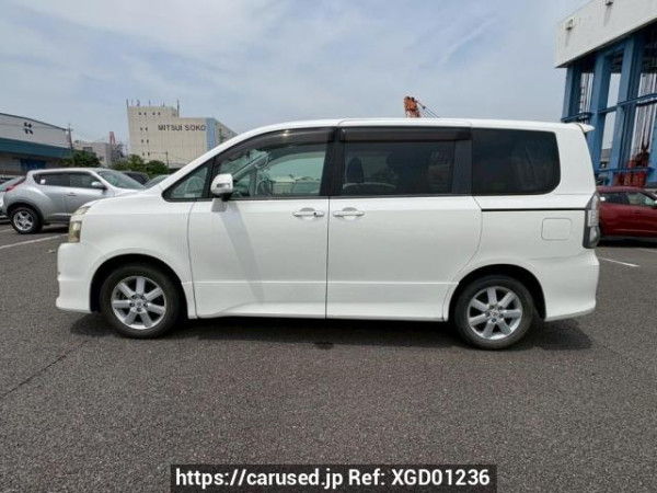 Used 2008 AT toyota voxy ZRR70W Image[3]