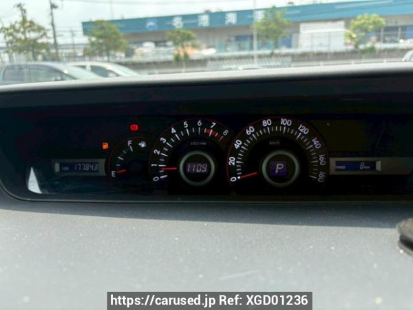 Used 2008 AT toyota voxy ZRR70W Image[26]