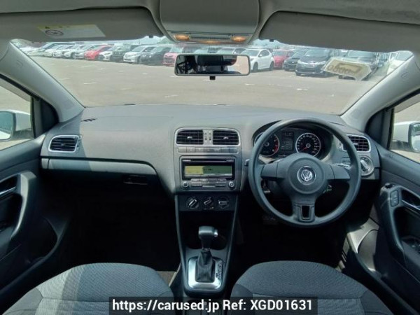 Used 2010 AT volkswagen polo 6RCBZ Image[16]