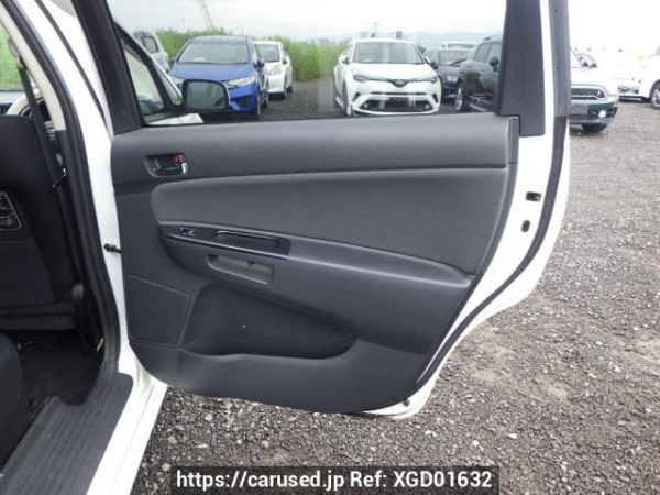 Used 2005 AT toyota wish ZNE10G Image[26]