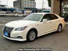 Toyota Crown Hybrid AWS210