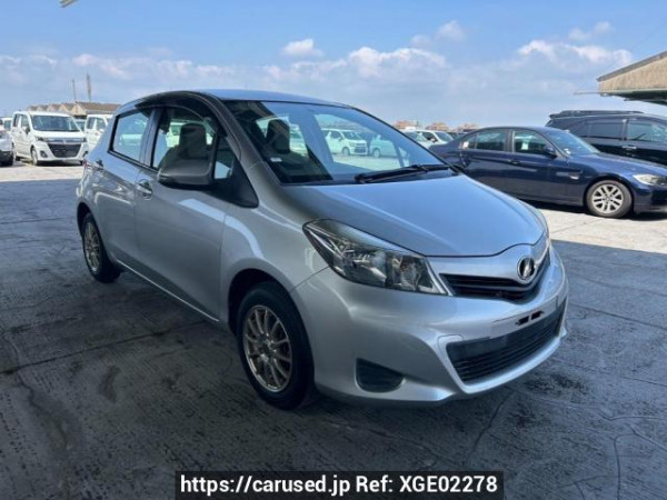 Used 2011 AT toyota vitz KSP130 Image[0]