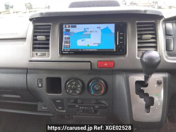 Used 2006 AT toyota hiace-van KDH200V Image[18]
