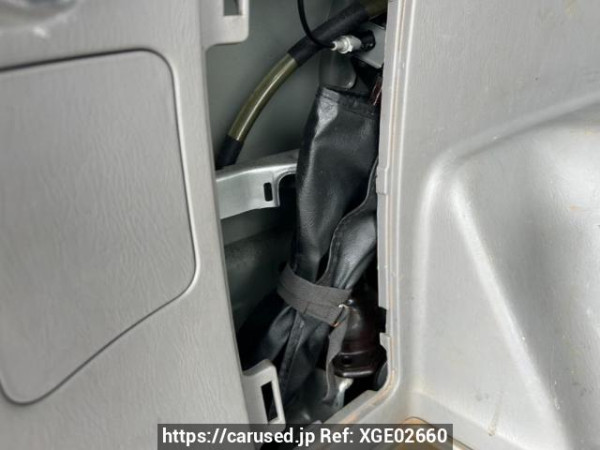 Used 2004 AT toyota hilux-surf TRN215W Image[42]