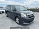 Toyota Noah ZRR70W