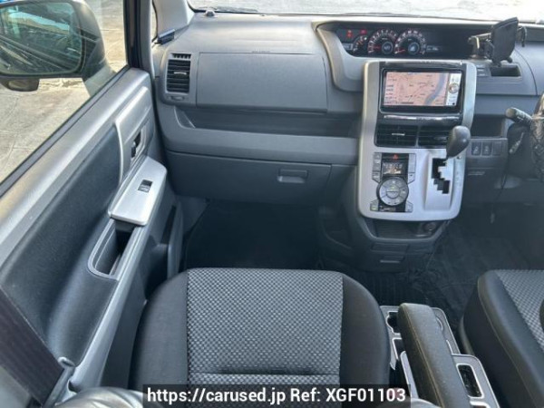 Used 2008 AT toyota noah ZRR70W Image[20]