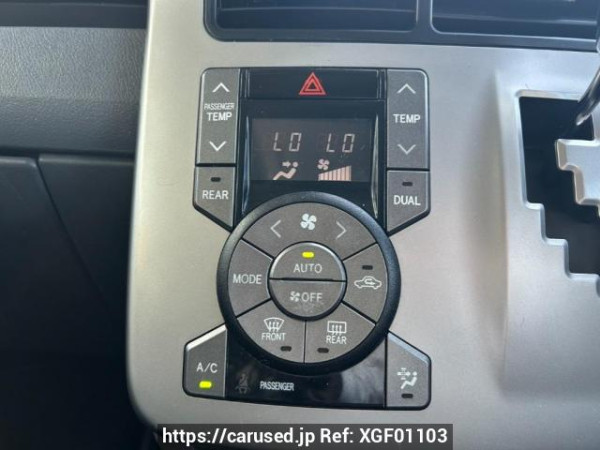Used 2008 AT toyota noah ZRR70W Image[27]