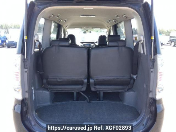 Used 2010 AT toyota voxy ZRR70W Image[8]