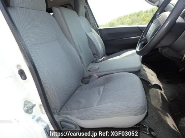 Used 2007 AT toyota regiusace-van KDH205K Image[9]