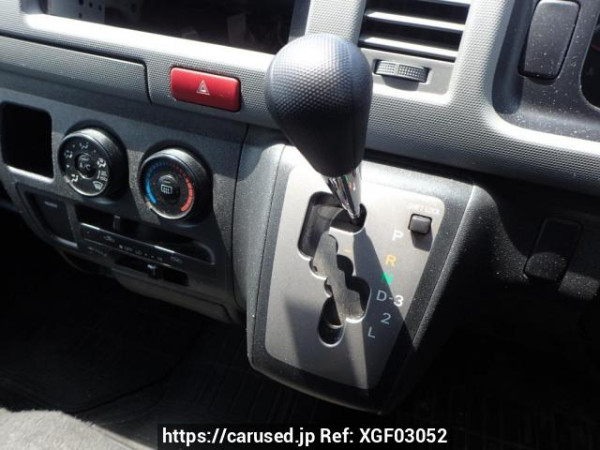 Used 2007 AT toyota regiusace-van KDH205K Image[16]