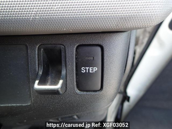 Used 2007 AT toyota regiusace-van KDH205K Image[17]