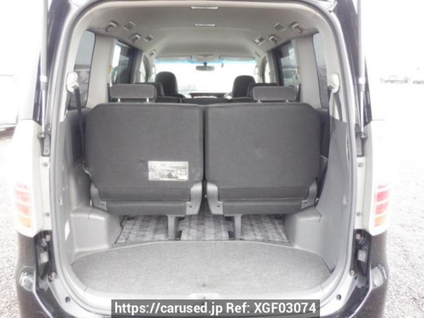 Used 2008 AT toyota noah ZRR70G Image[8]