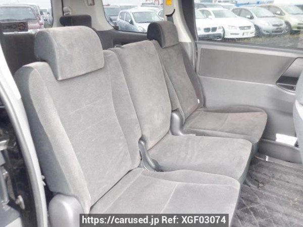 Used 2008 AT toyota noah ZRR70G Image[14]
