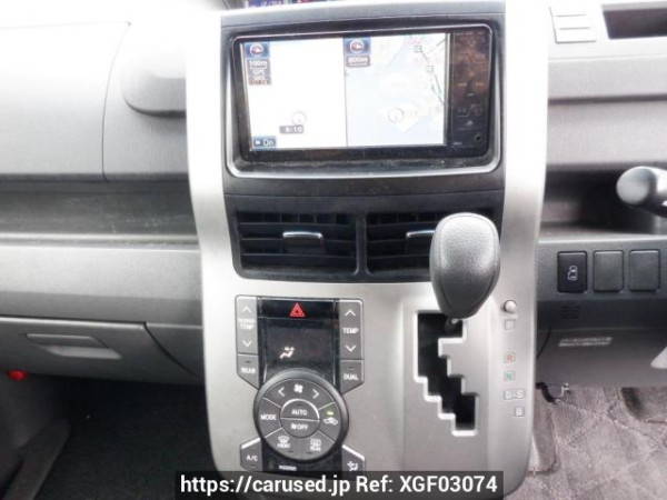 Used 2008 AT toyota noah ZRR70G Image[22]