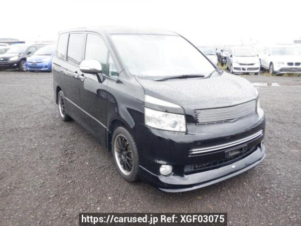 Used 2010 AT toyota voxy ZRR70W Image[0]