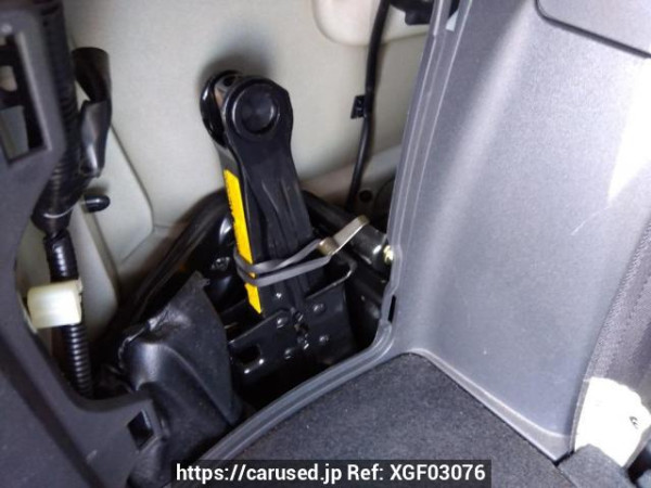 Used 2004 AT toyota wish ZNE10G Image[40]