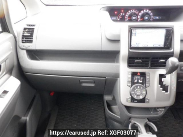 Used 2008 AT toyota noah ZRR70W Image[18]